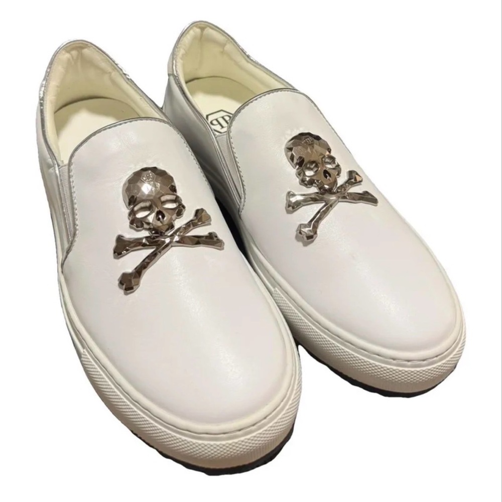 Rare, New Philipp Plein Leather Slip-on Sneakers w Silver Skulls
